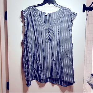 Old Navy 2xl gray striped blouse top